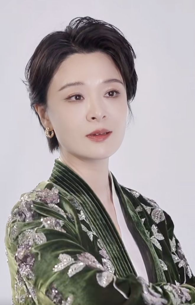 起回忆杀顶级美学还得是 新中式瓦力游戏试玩《甄嬛传》晚会勾(图5)