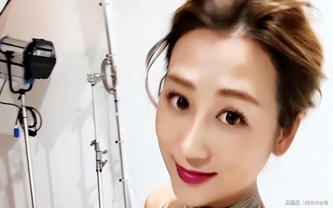 5年剖4胎如今她的下场怪不了别人瓦力棋牌生孩子上瘾?蒋丽莎为丈夫(图7) 5年剖4胎如今她的下场怪不了别人瓦力棋牌生孩子上瘾?蒋丽莎为丈夫(图7)